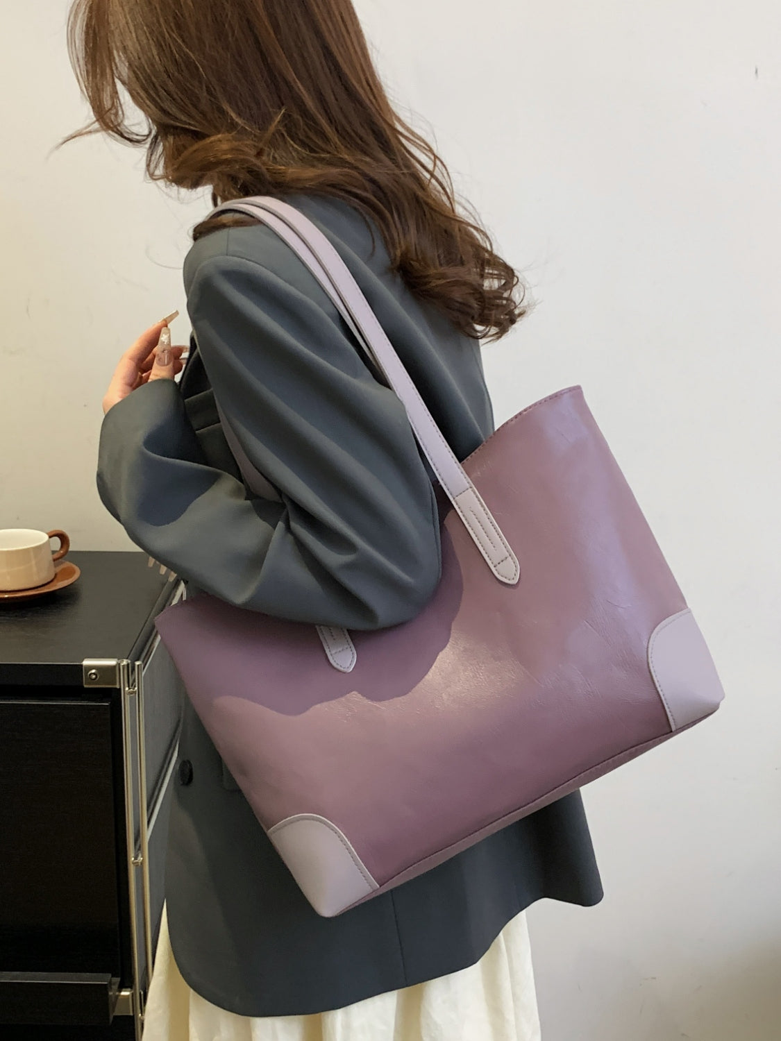 PU Leather Medium Tote Bag - The Goddess Galleries