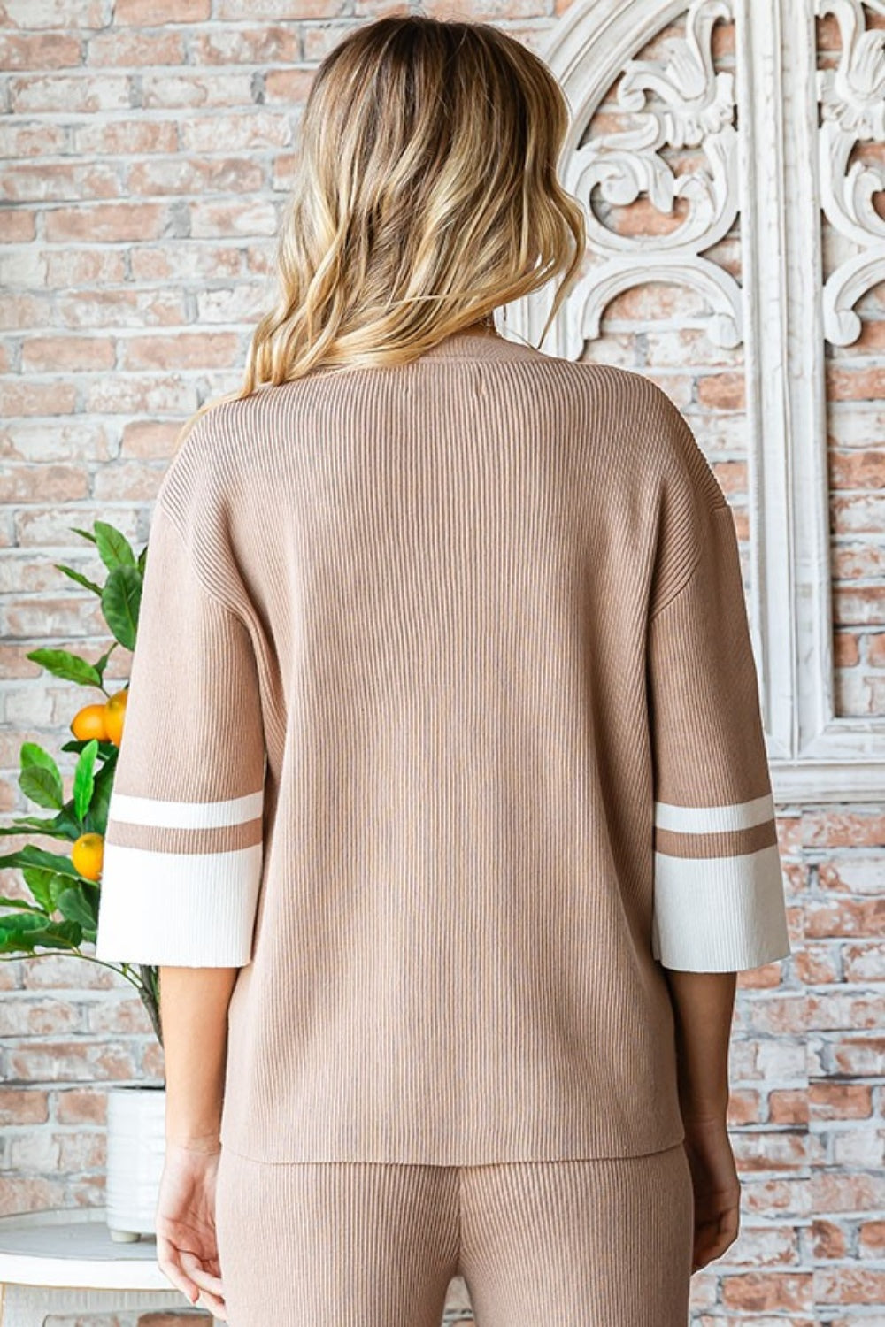 First Love Contrast V Neck Ribbed Knit Top - The Goddess Galleries
