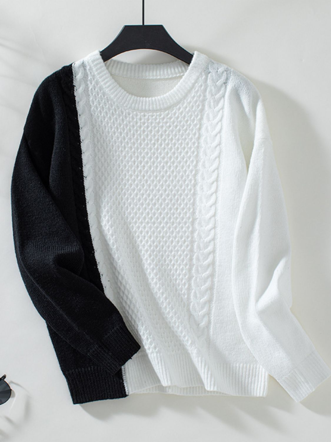 Two Tone Cable Knit Round Neck Long Sleeve Sweater - The Goddess Galleries