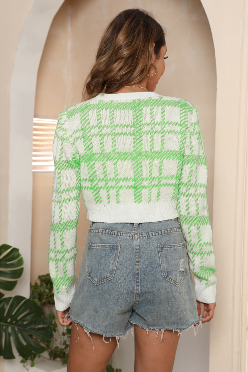 V-Neck Cropped Button-Up Cardigan - The Goddess Galleries