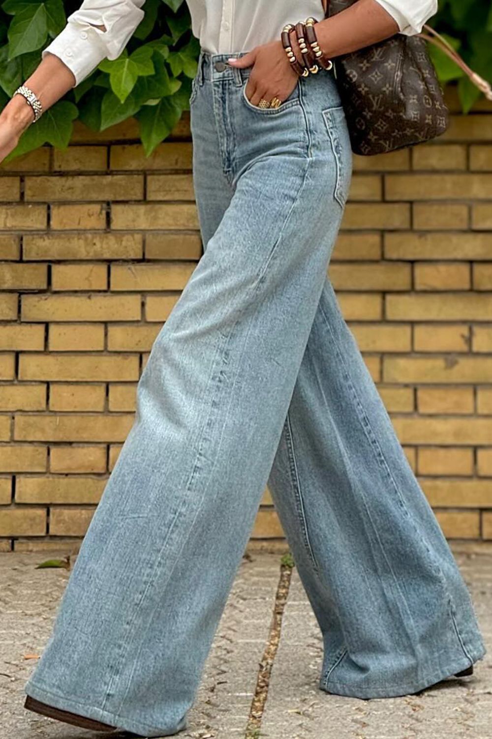 Wide Leg Jeans with Pockets - The Goddess Galleries