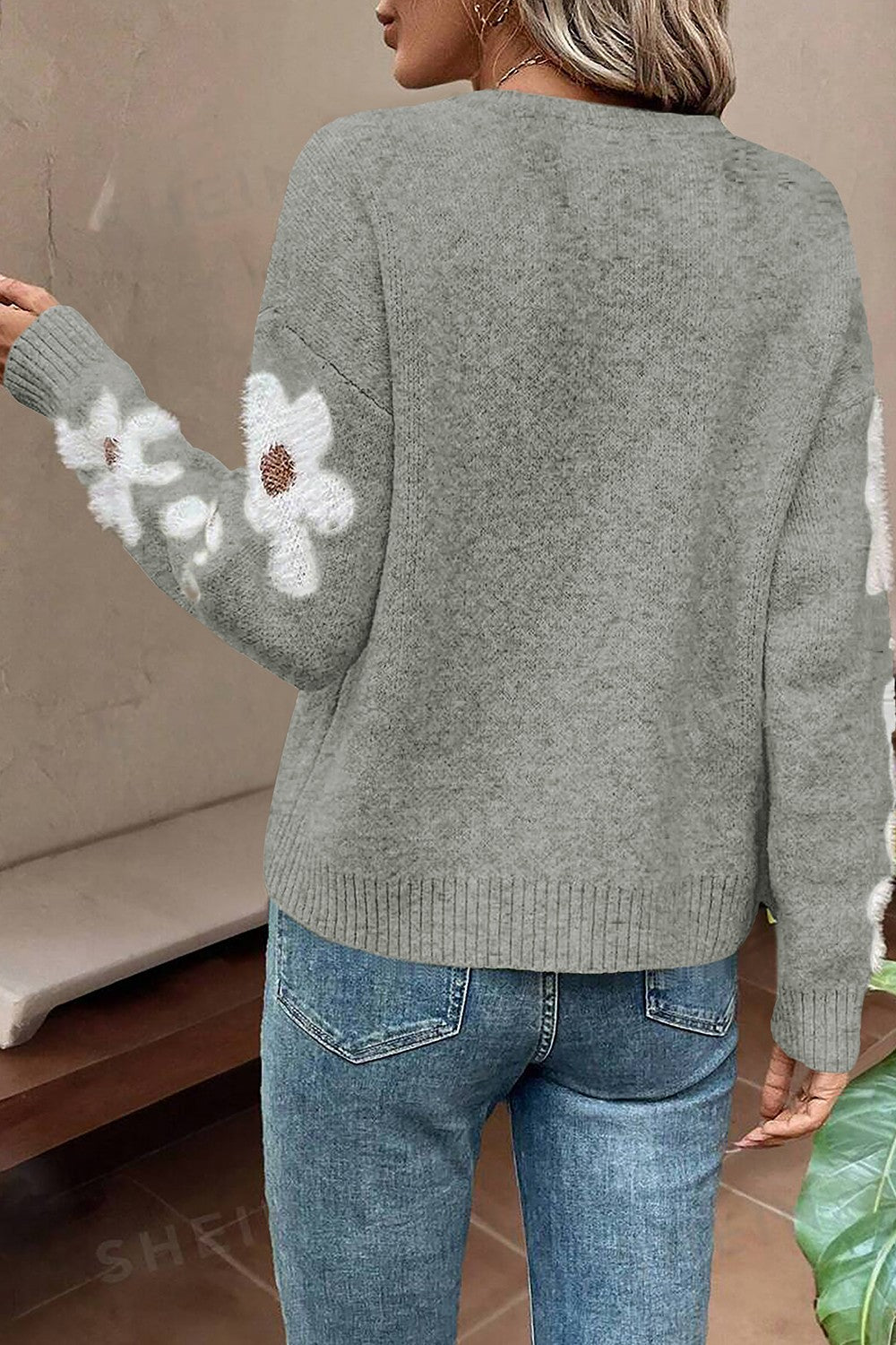 Flower Round Neck Long Sleeve Sweater - The Goddess Galleries
