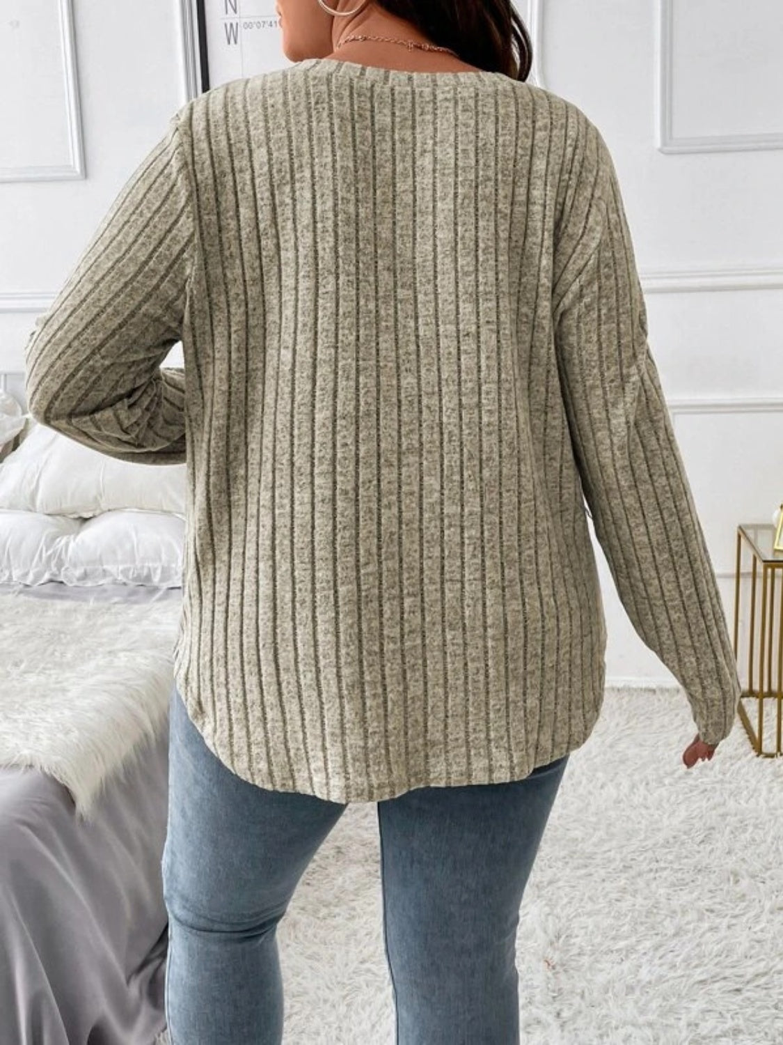 Plus Size V-Neck Long Sleeve T-Shirt - The Goddess Galleries