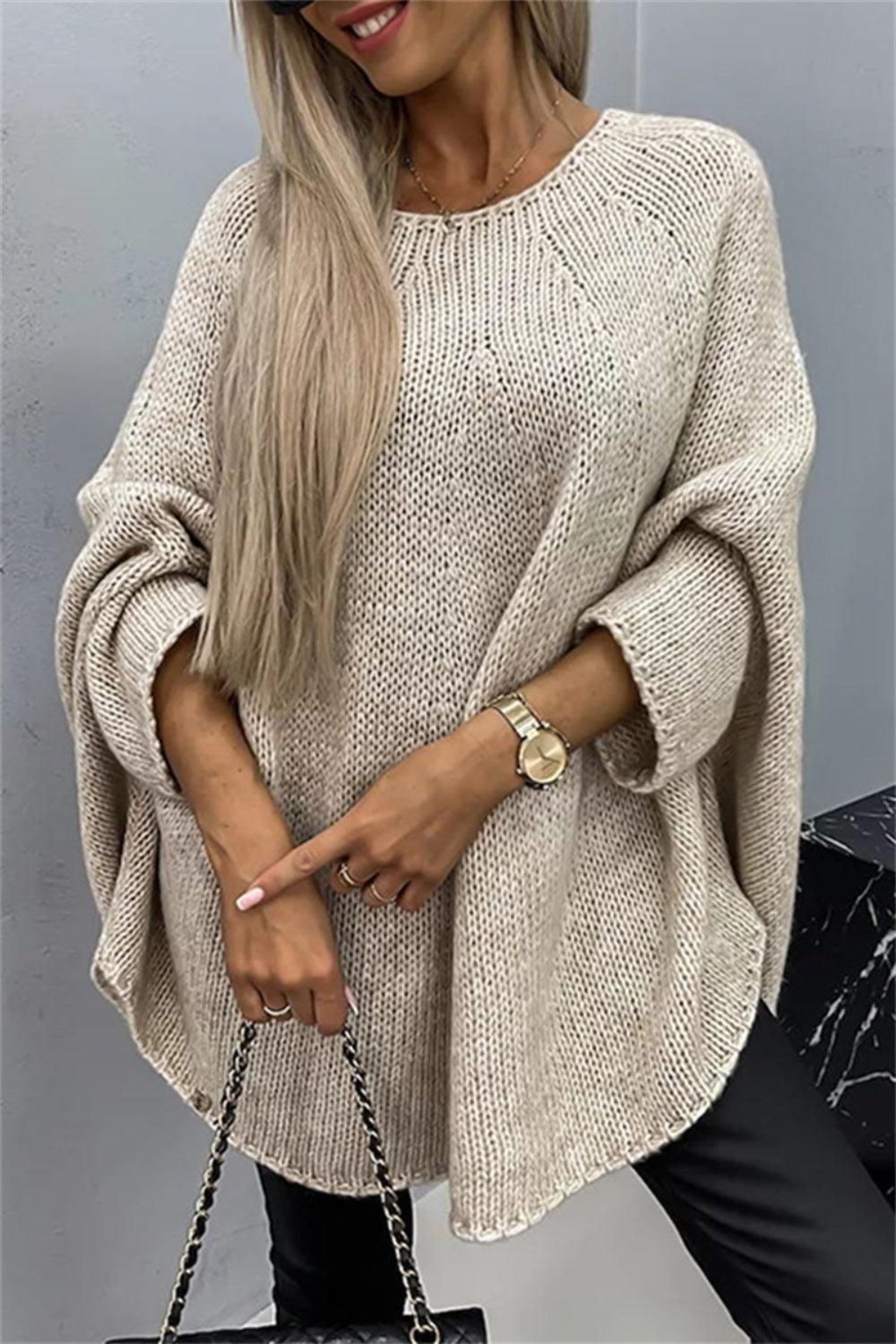 Round Neck Batwing Sleeve Sweater - The Goddess Galleries