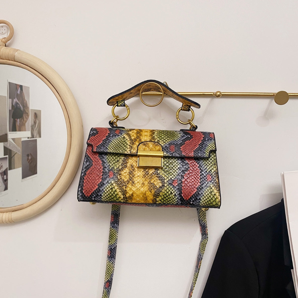 PU Leather Snakeskin Print Crossbody Bag - The Goddess Galleries