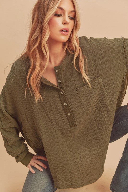 Aemi + Co Exposed Seam Raw Hem Half Button Top - The Goddess Galleries