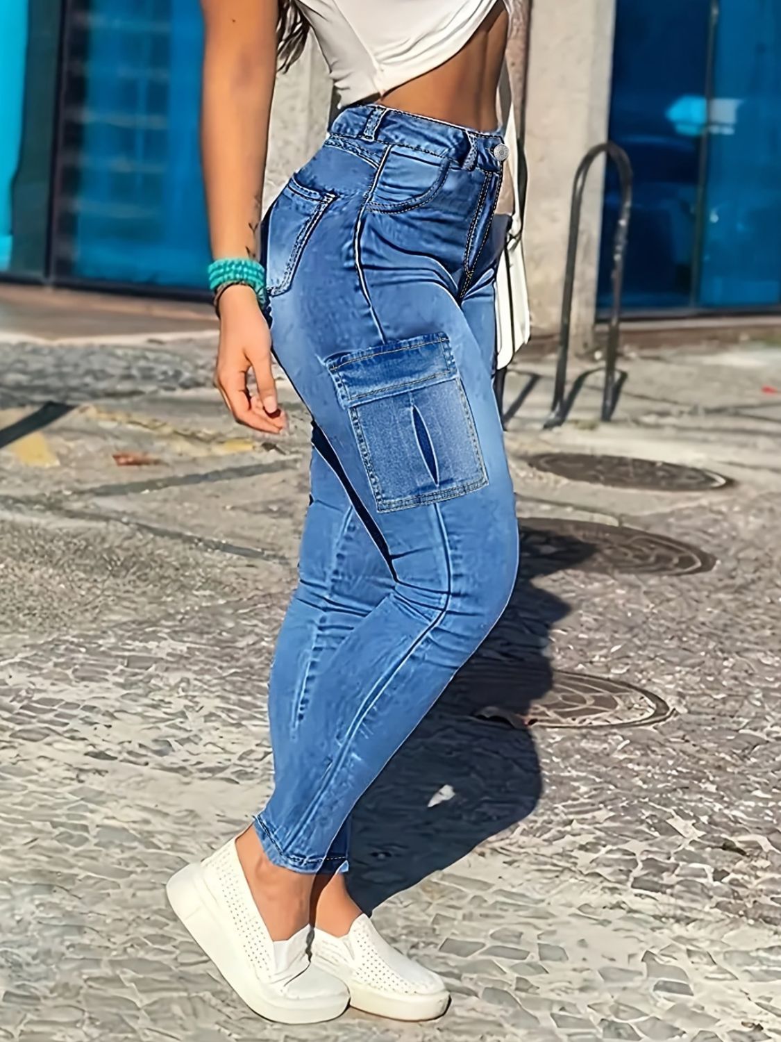Skinny Jeans with Pockets - The Goddess Galleries