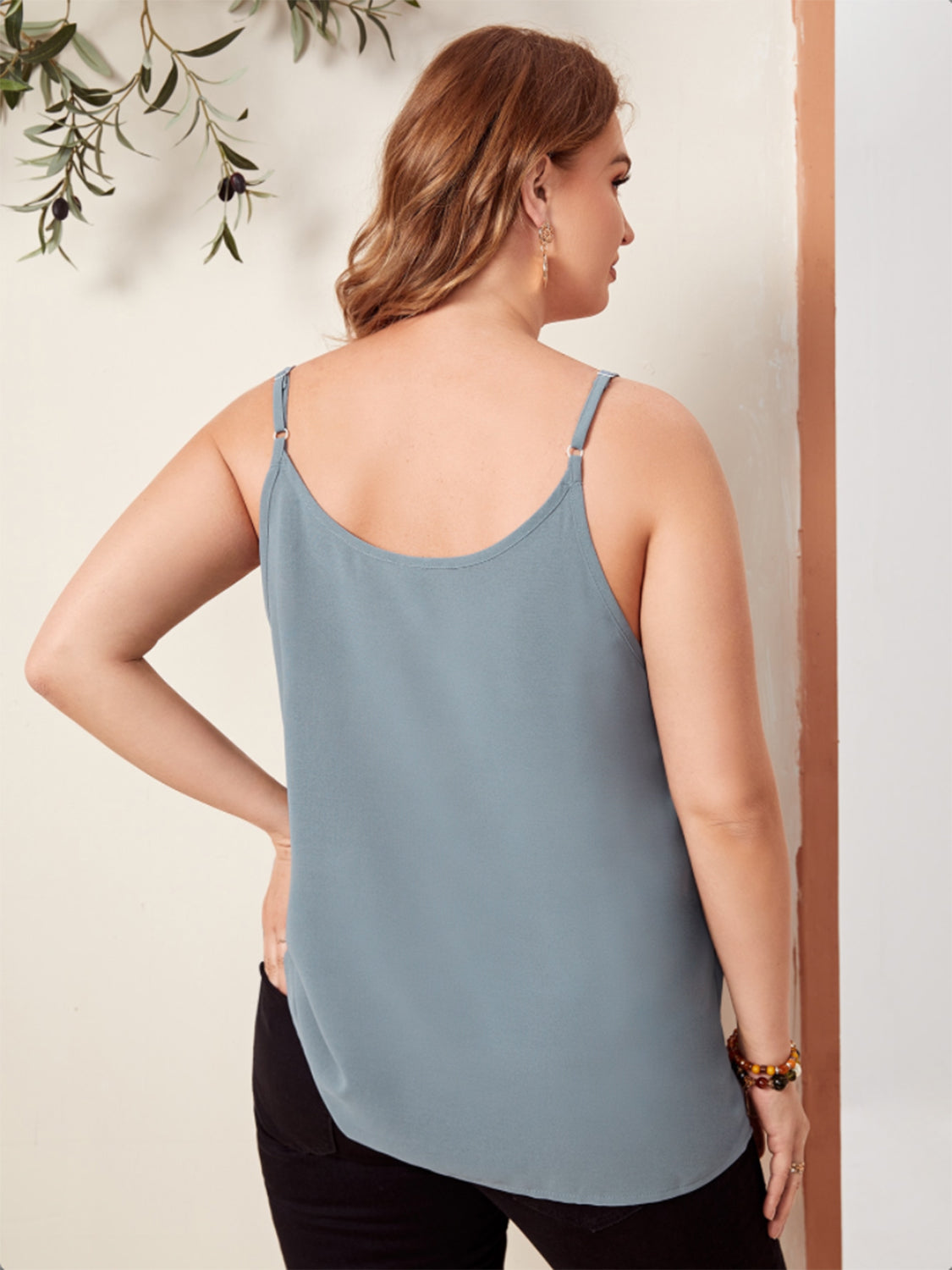 Plus Size Scoop Neck Cami - The Goddess Galleries