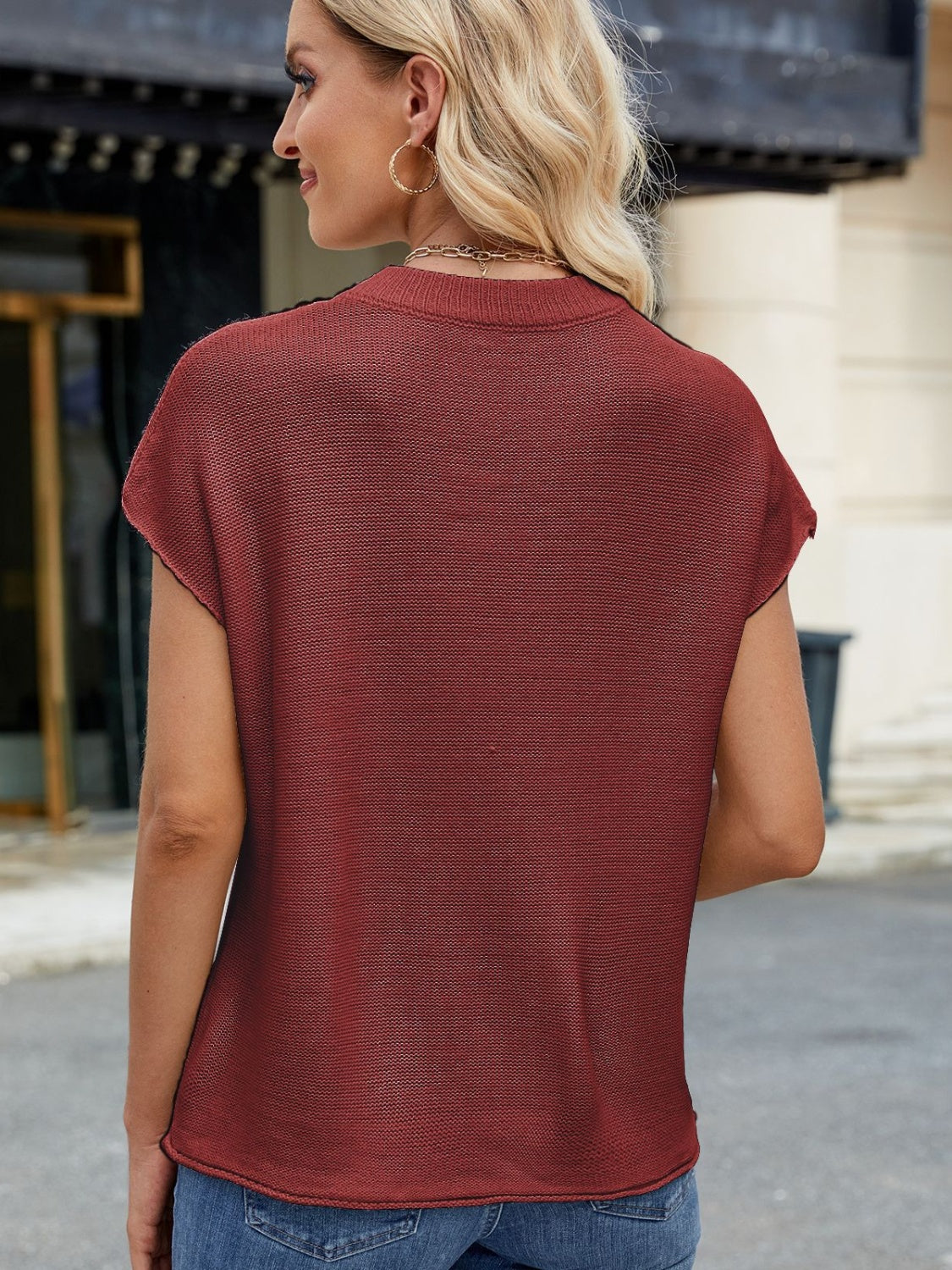 Exposed Seam Round Neck Short Sleeve Sweater - The Goddess Galleries