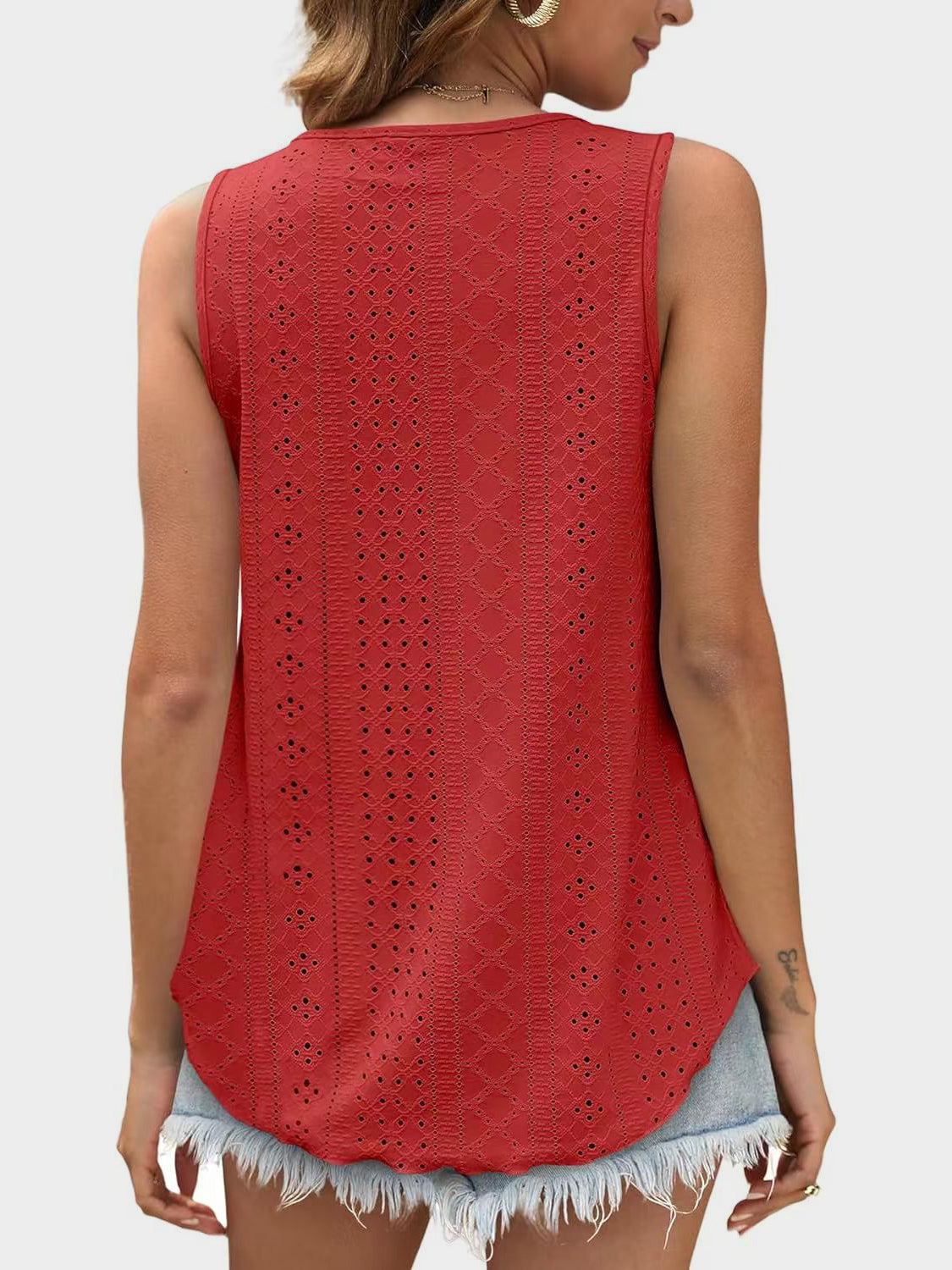 Florira Eyelet Round Neck Tank - The Goddess Galleries