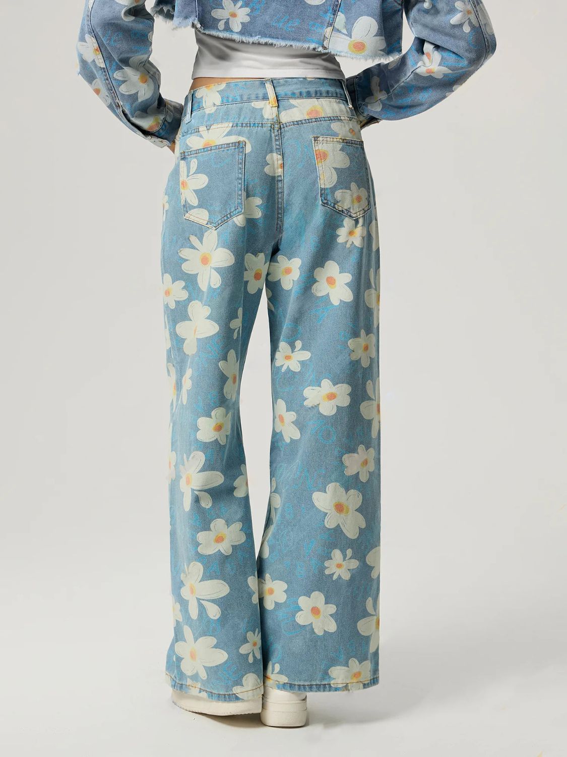 Pocketed Floral Wide Leg Jeans - The Goddess Galleries