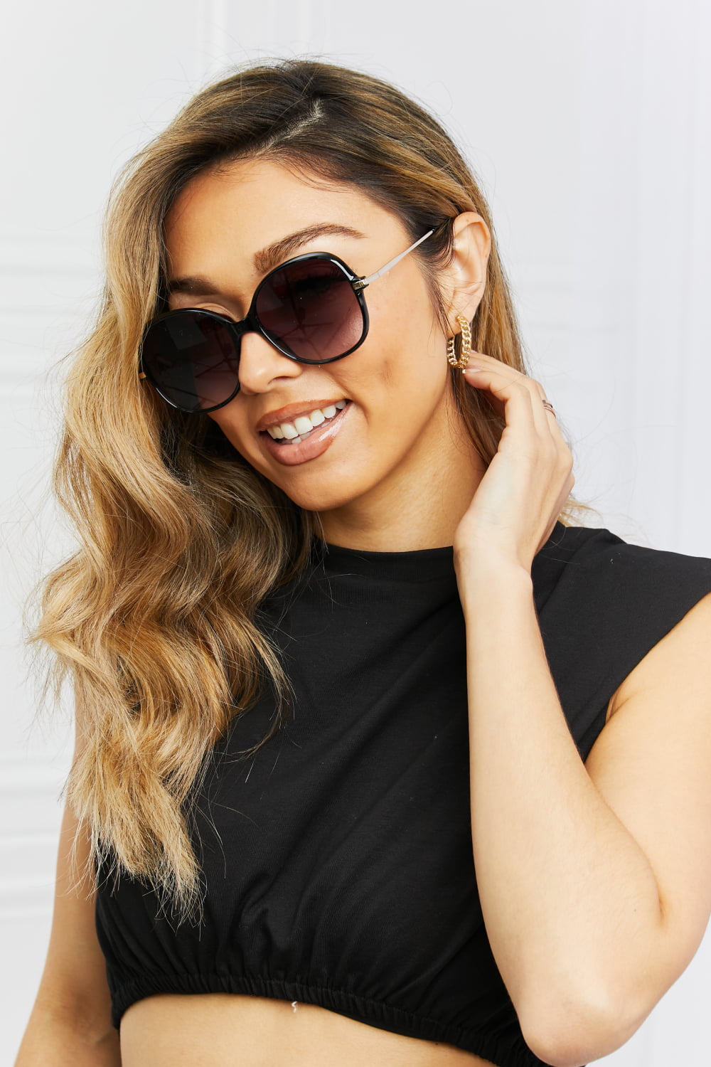 Metal-Plastic Hybrid Full Rim Sunglasses - The Goddess Galleries