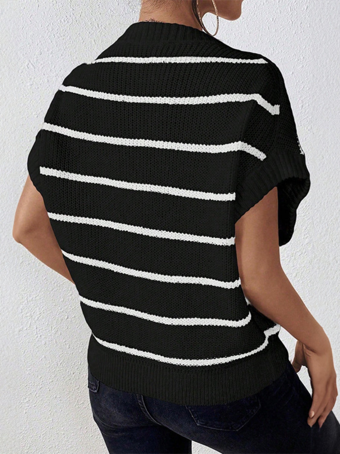 Striped Round Neck Short Sleeve Knit Top - The Goddess Galleries