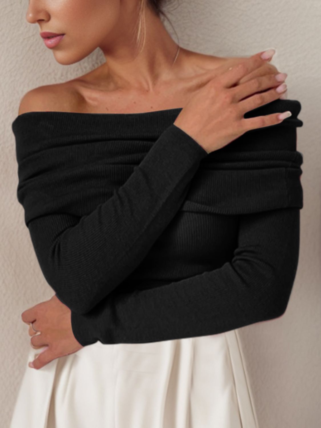 Off-Shoulder Long Sleeve Sweater - The Goddess Galleries