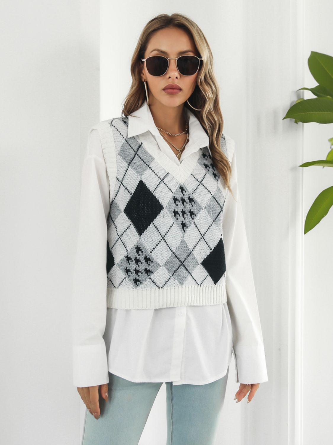 V-Neck Plaid Sweater Vest - The Goddess Galleries