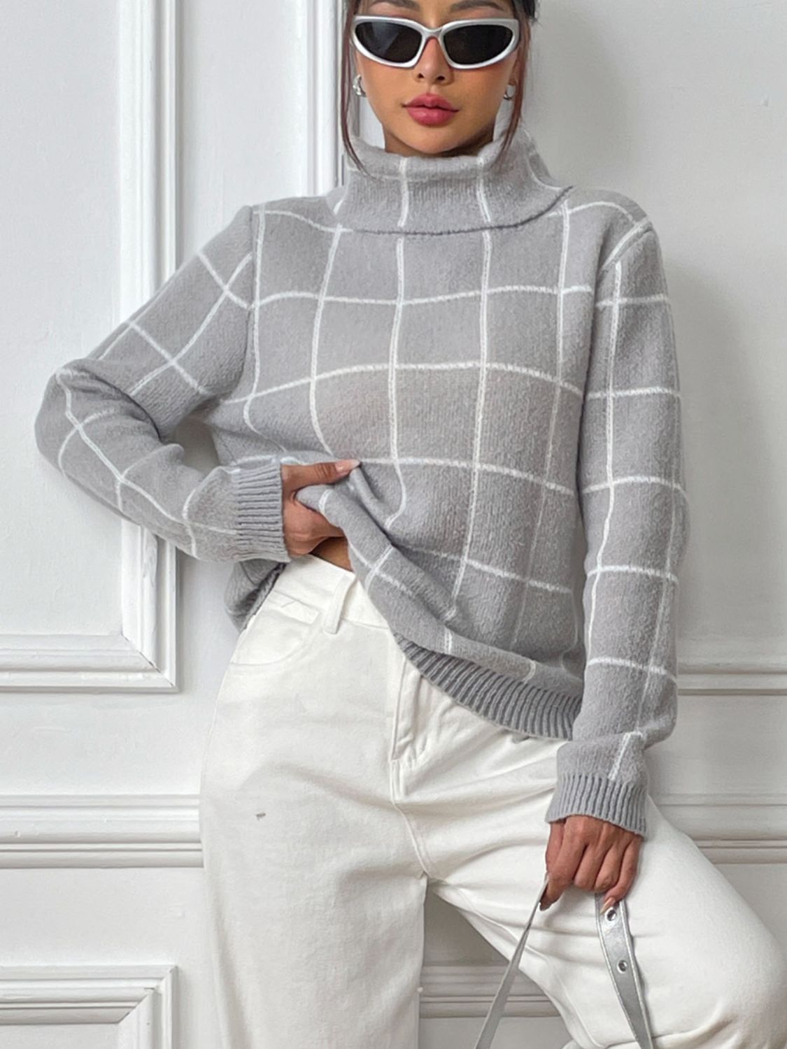 Plaid Turtleneck Long Sleeve Sweater - The Goddess Galleries