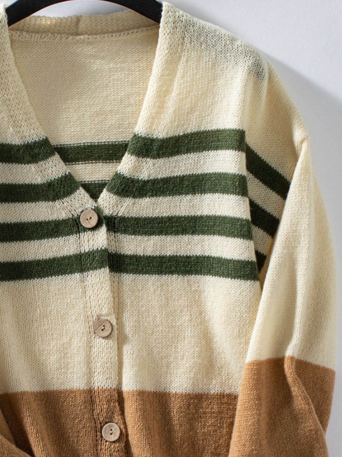 Color Block V-Neck Button Down Long Sleeve Cardigan - The Goddess Galleries