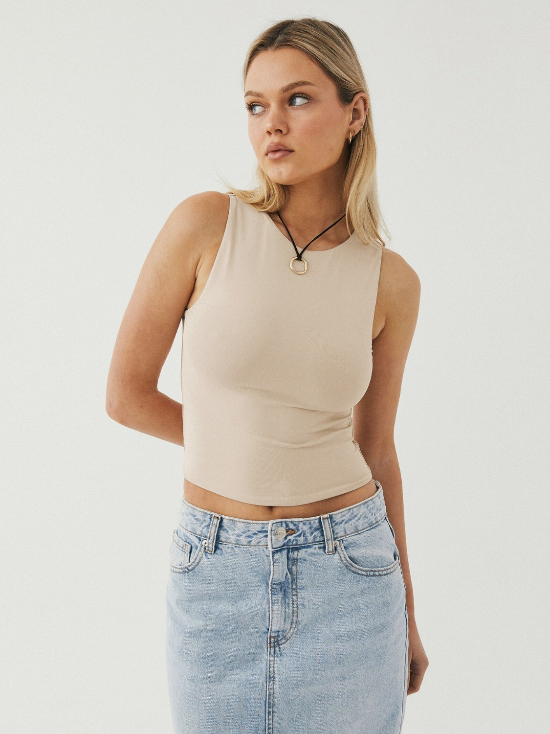 Round Neck Cropped Tank - The Goddess Galleries