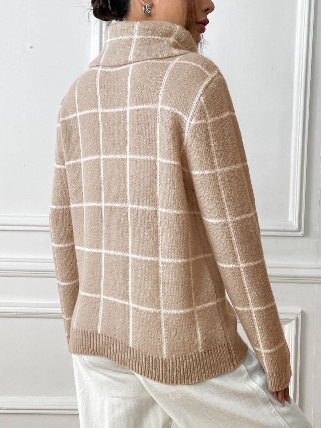 Plaid Turtleneck Long Sleeve Sweater - The Goddess Galleries