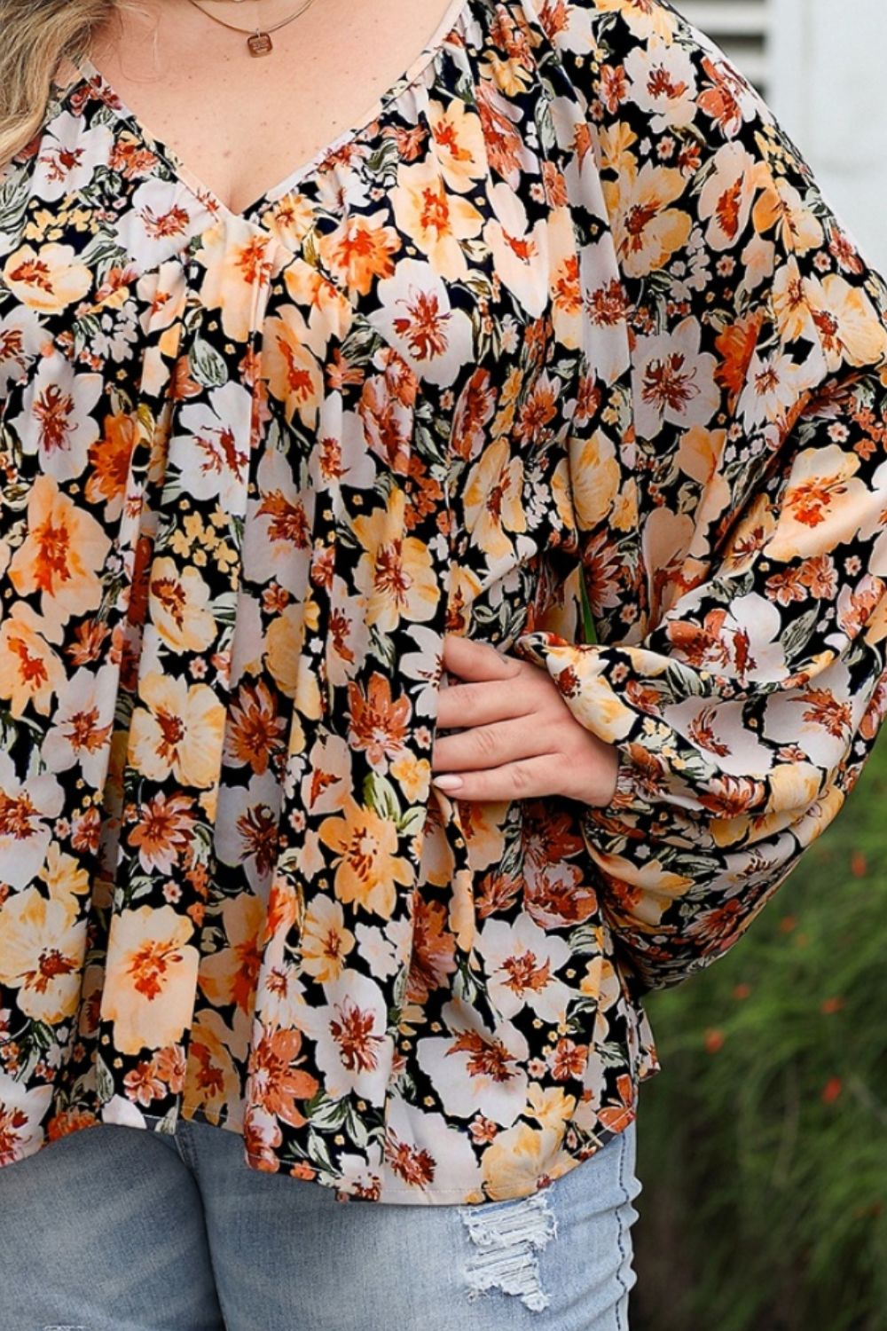 Plus Size Floral V-Neck Balloon Sleeve Blouse - The Goddess Galleries