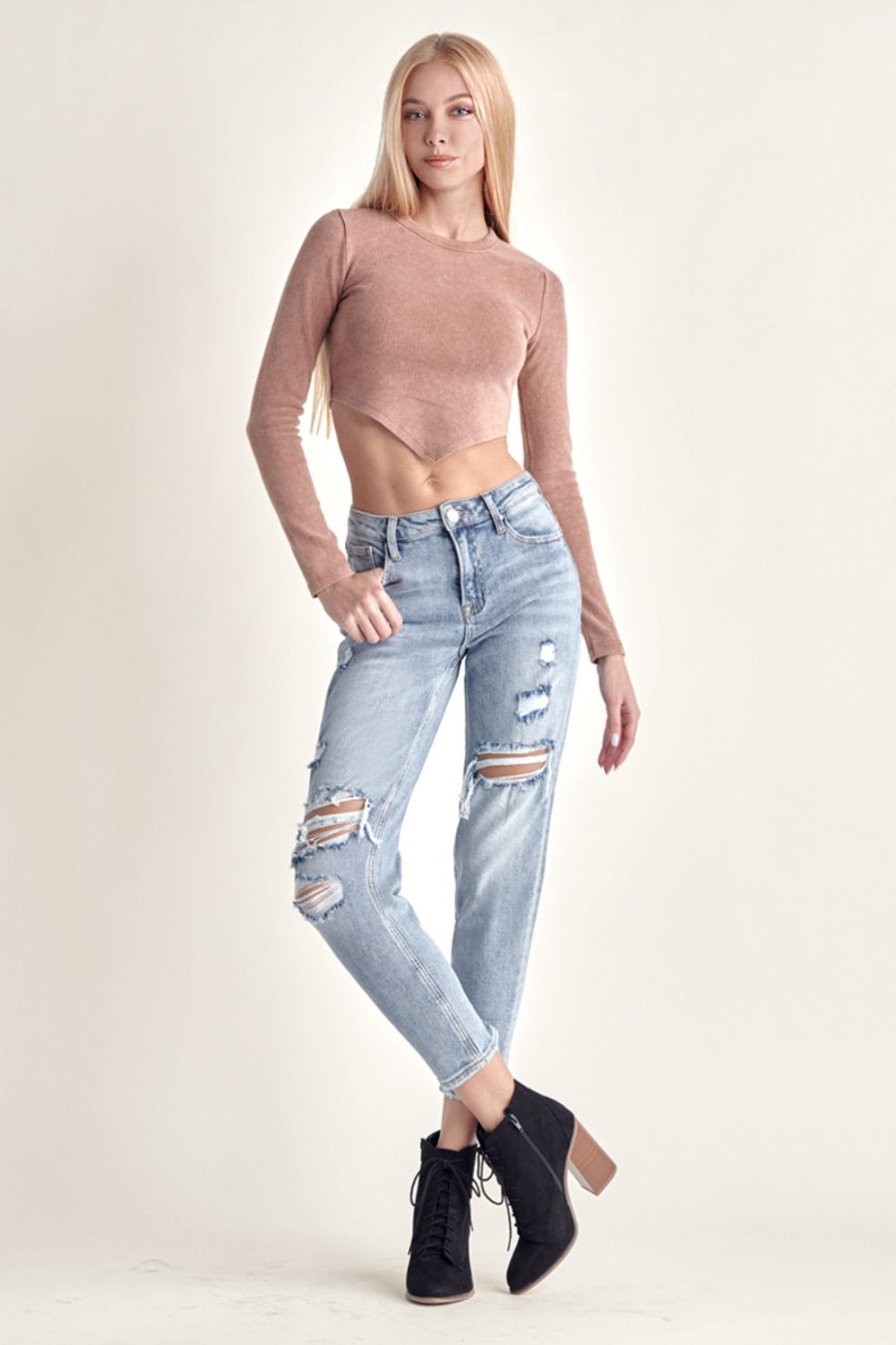 RISEN Distressed Slim Cropped Jeans - The Goddess Galleries