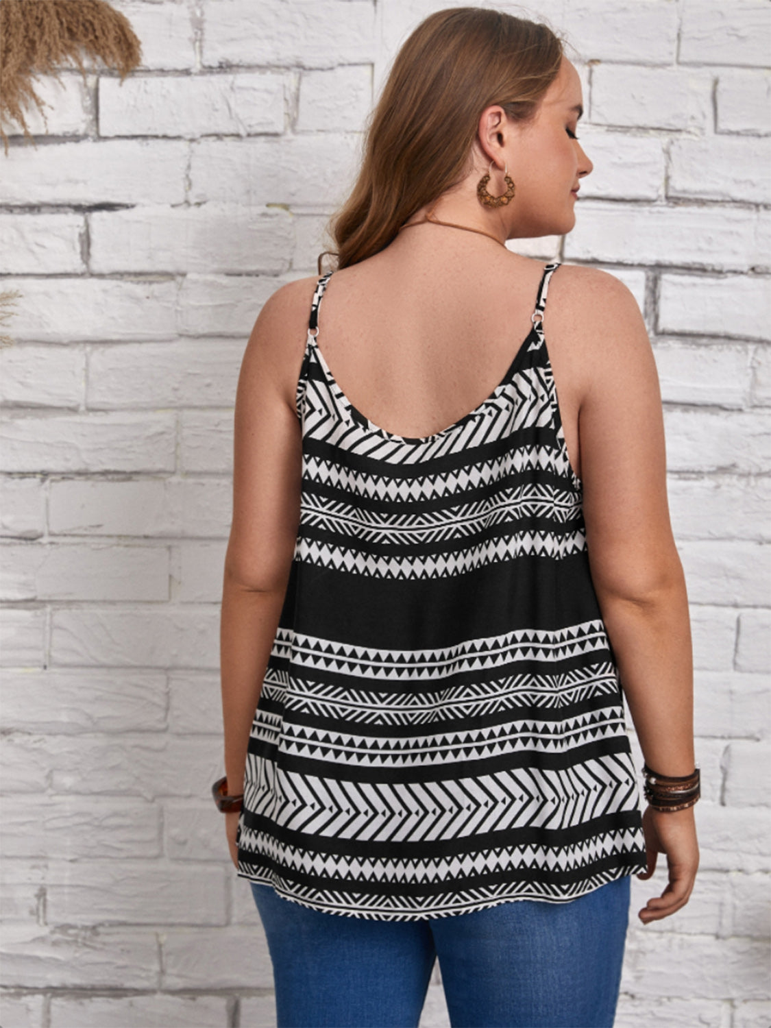 Plus Size Scoop Neck Cami - The Goddess Galleries
