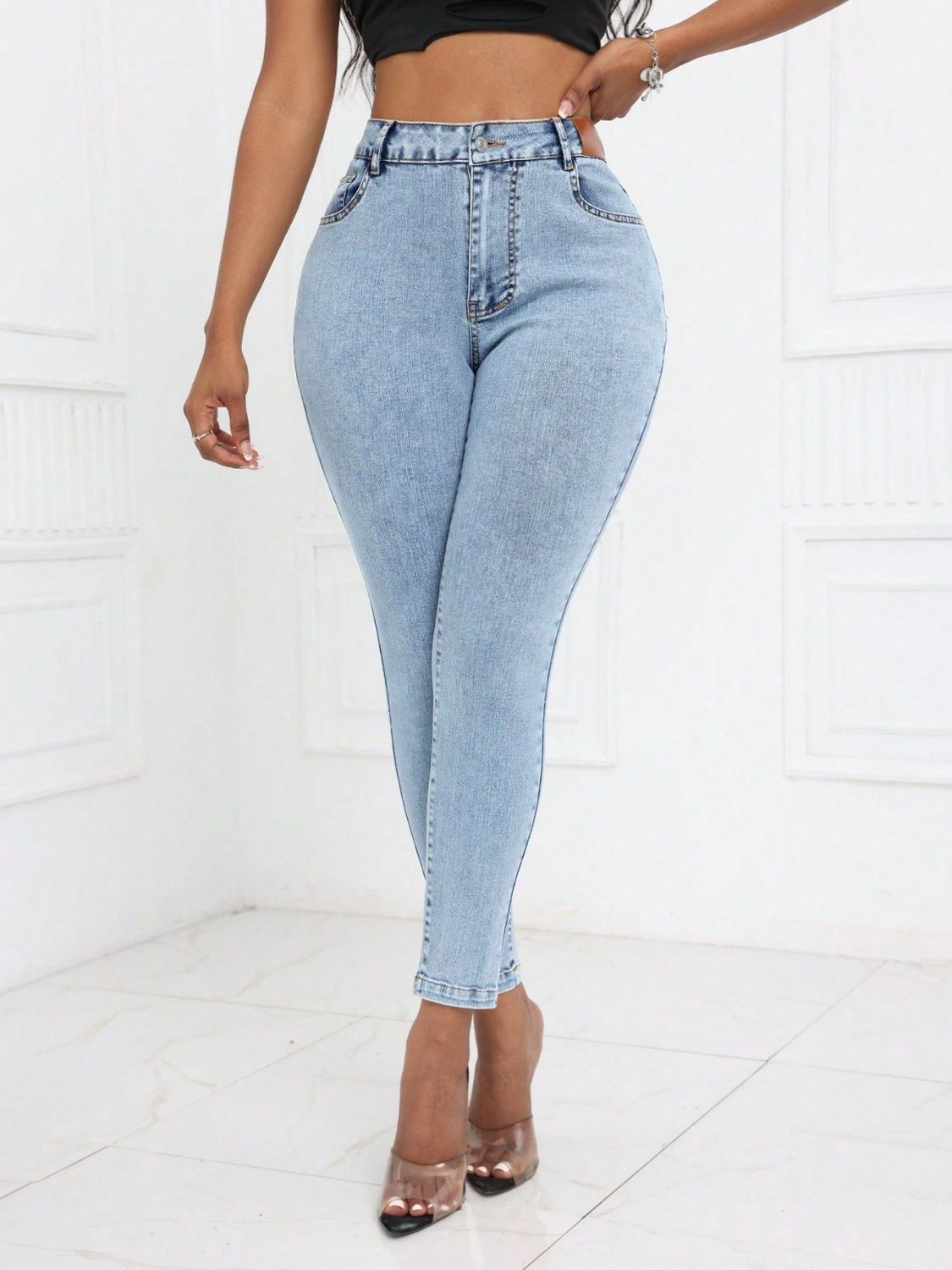 High Waist Skinny Jeans with Pockets - The Goddess Galleries