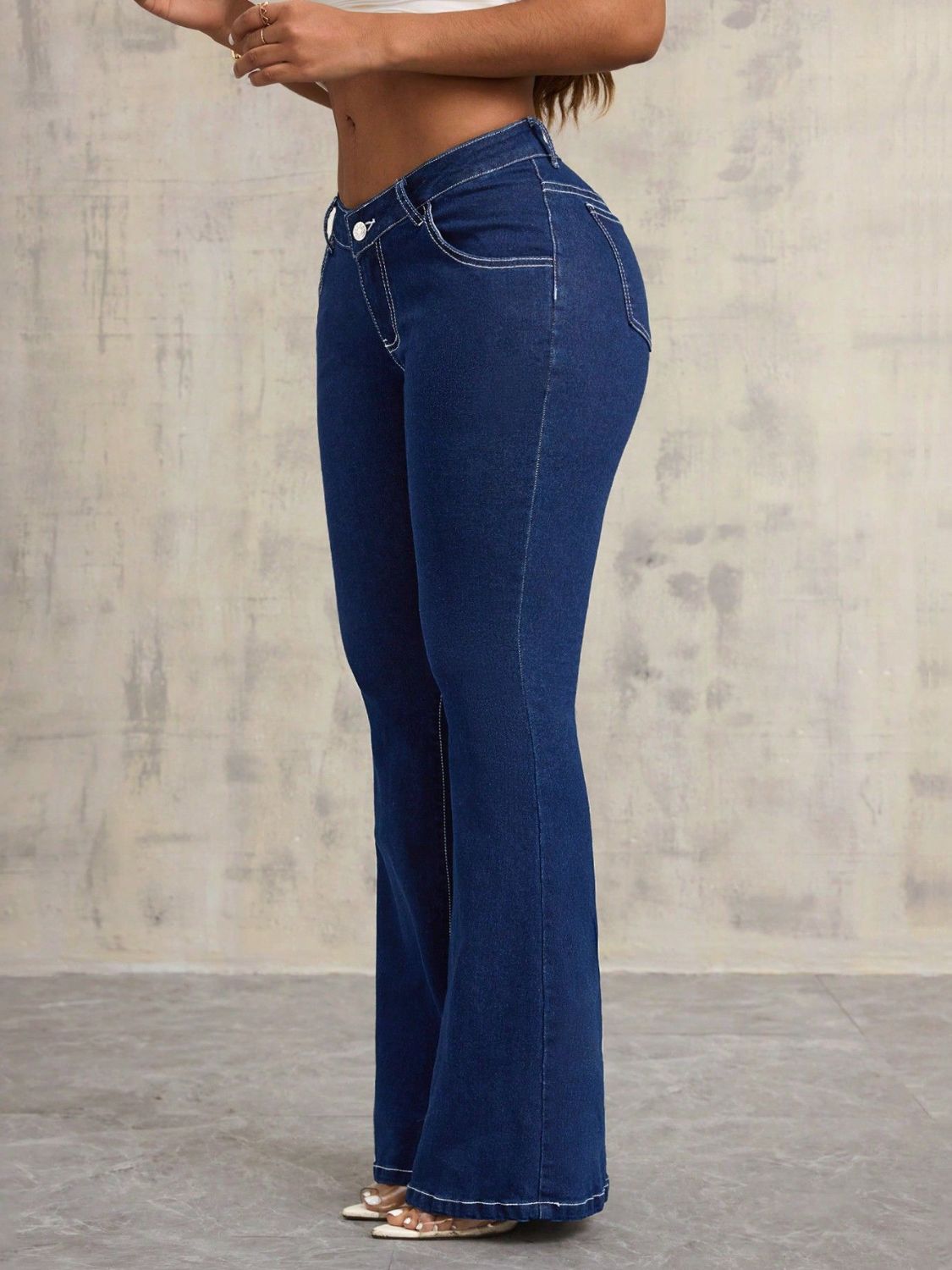 Flare Jeans with Pockets - The Goddess Galleries