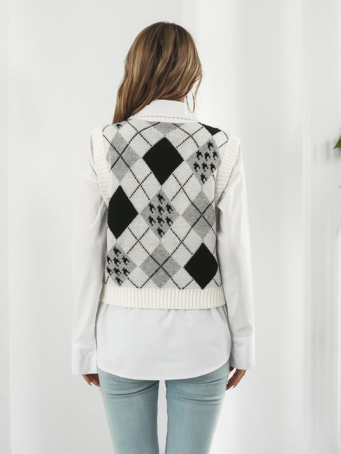 V-Neck Plaid Sweater Vest - The Goddess Galleries