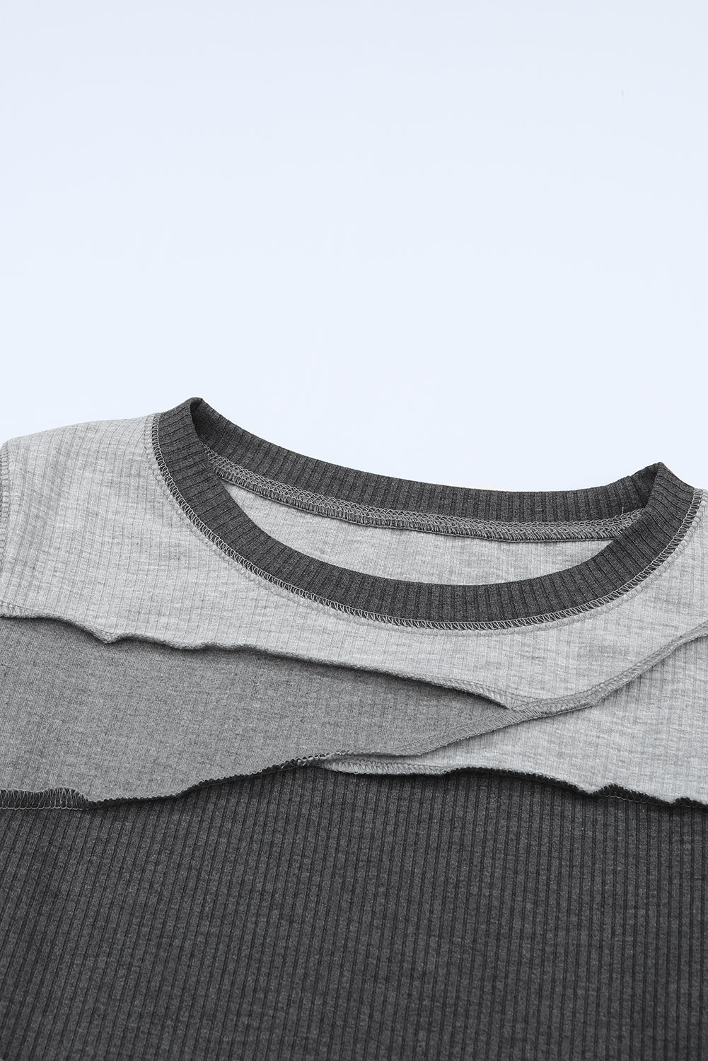 Exposed Seam Contrast Round Neck Long Sleeve T-Shirt - The Goddess Galleries