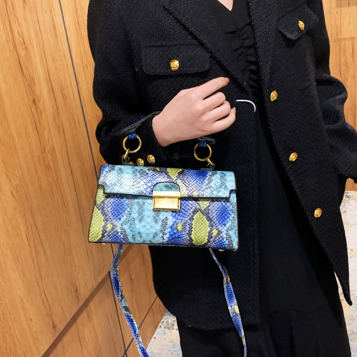 PU Leather Snakeskin Print Crossbody Bag - The Goddess Galleries