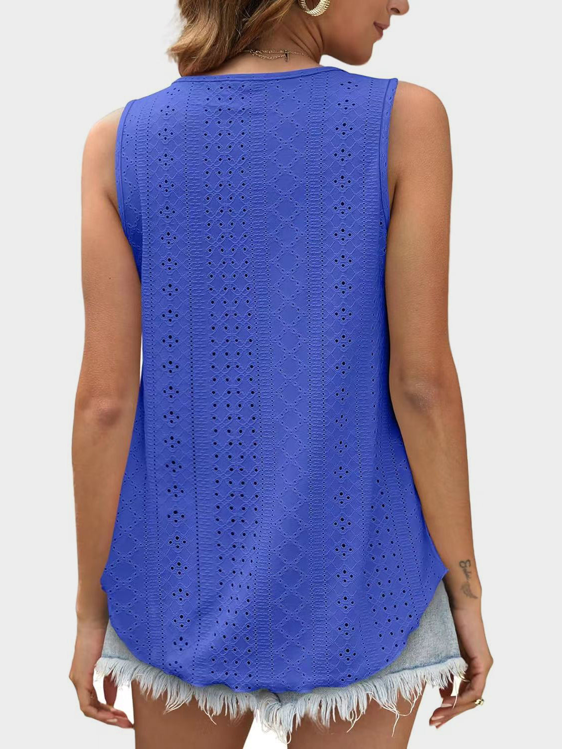 Florira Eyelet Round Neck Tank - The Goddess Galleries