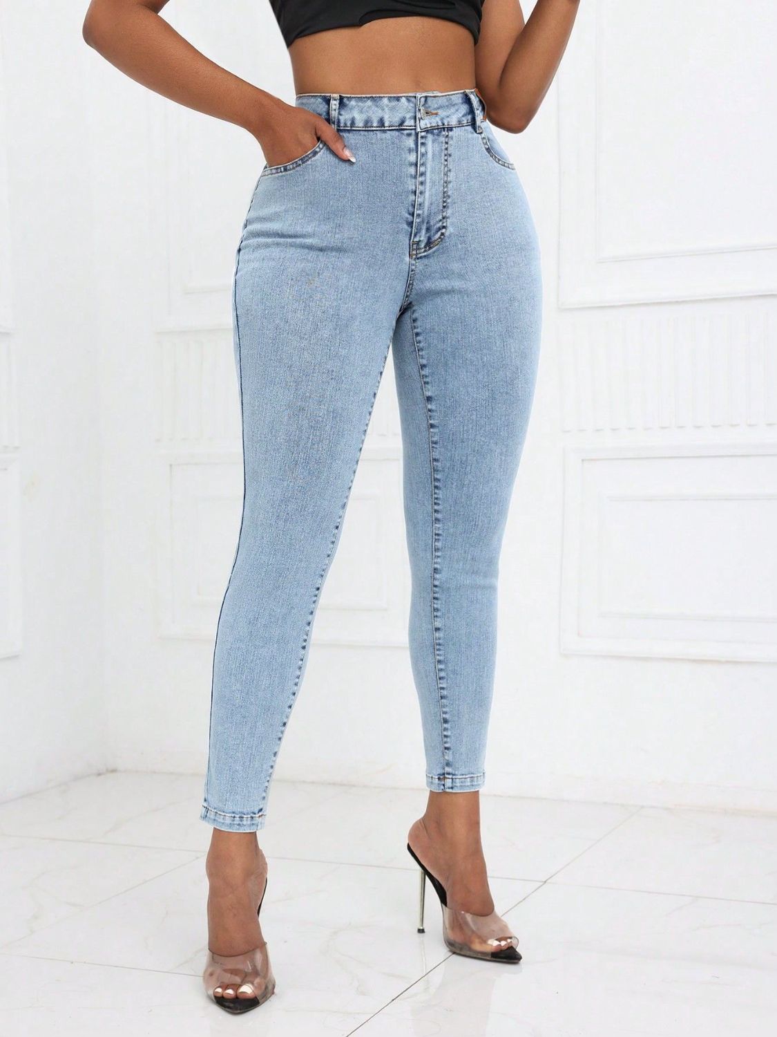 High Waist Skinny Jeans with Pockets - The Goddess Galleries