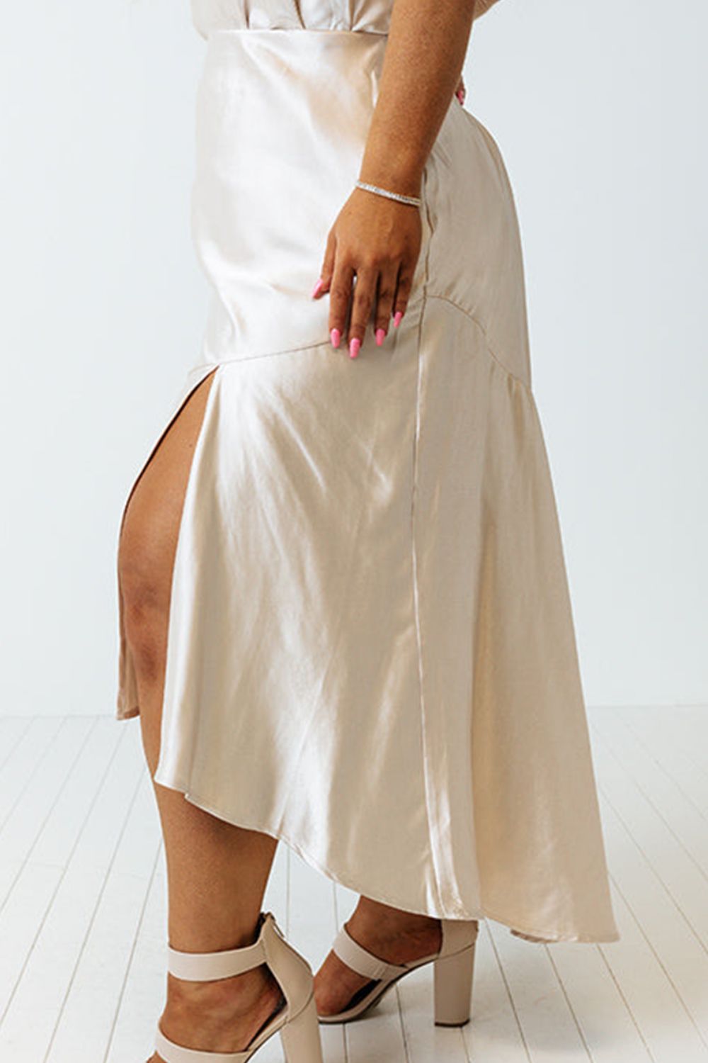 Plus Size Slit Ruffled Skirt - The Goddess Galleries