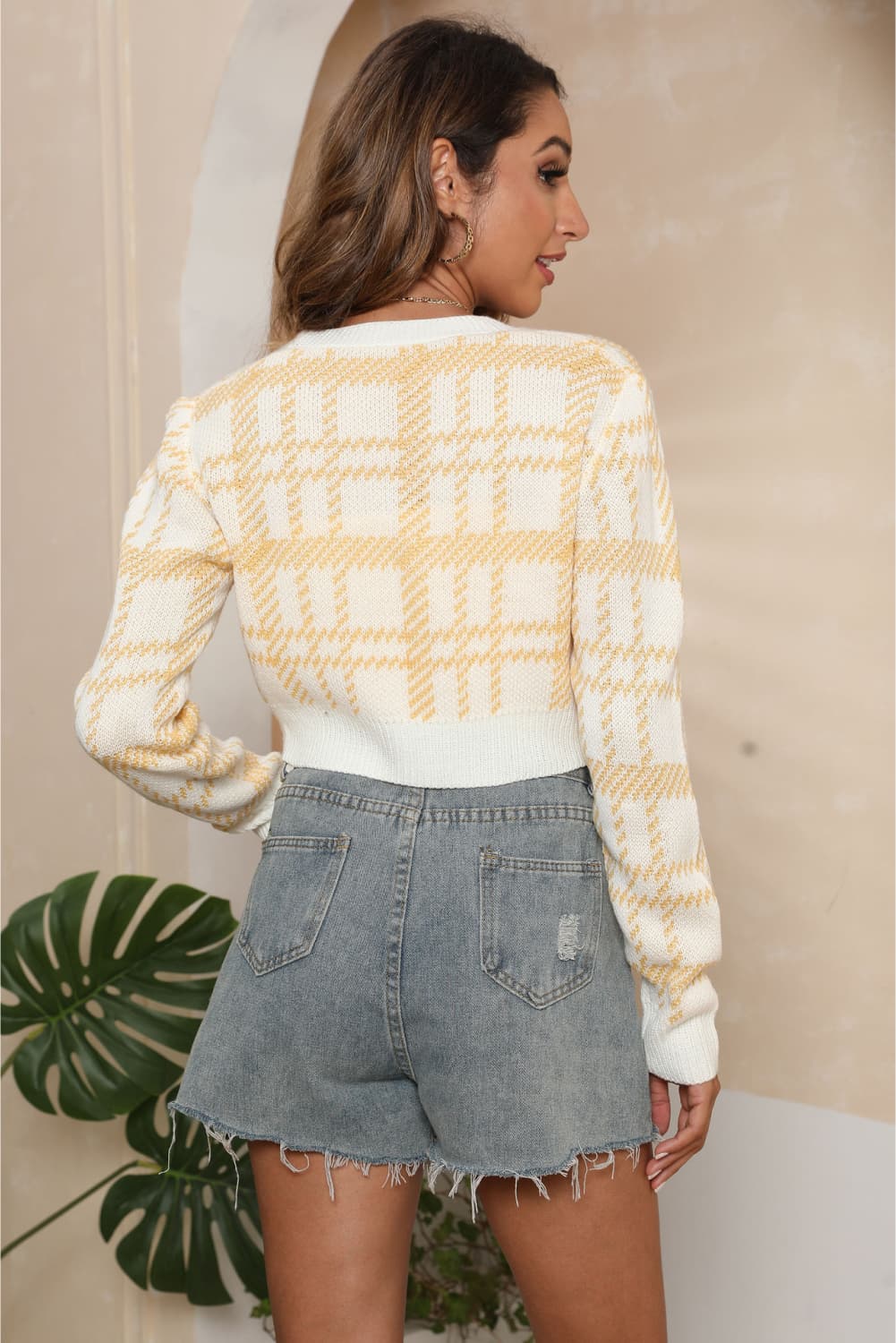 V-Neck Cropped Button-Up Cardigan - The Goddess Galleries