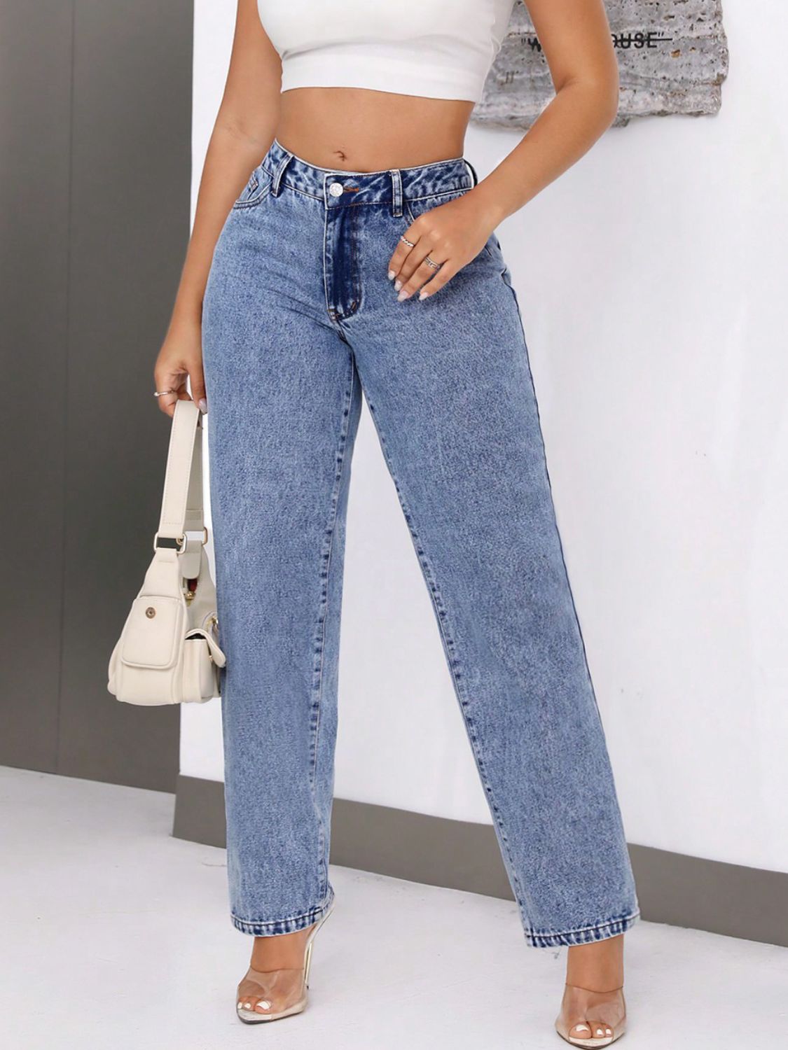 Mid-Rise Waist Jeans with Pockets - The Goddess Galleries