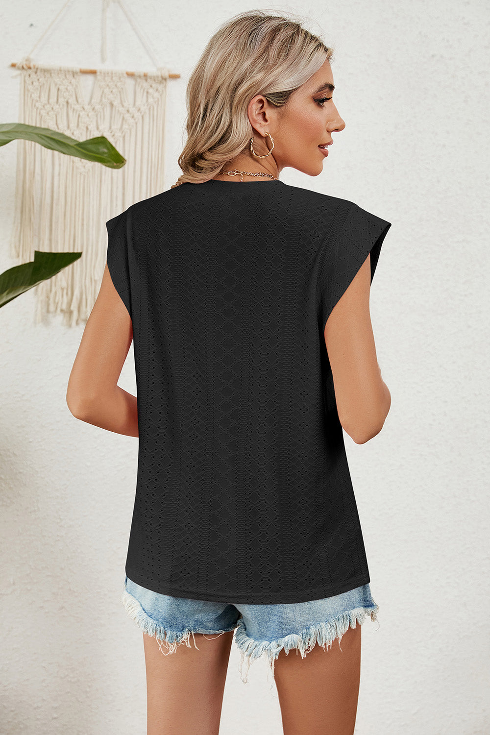 Eyelet Round Neck Tank - The Goddess Galleries