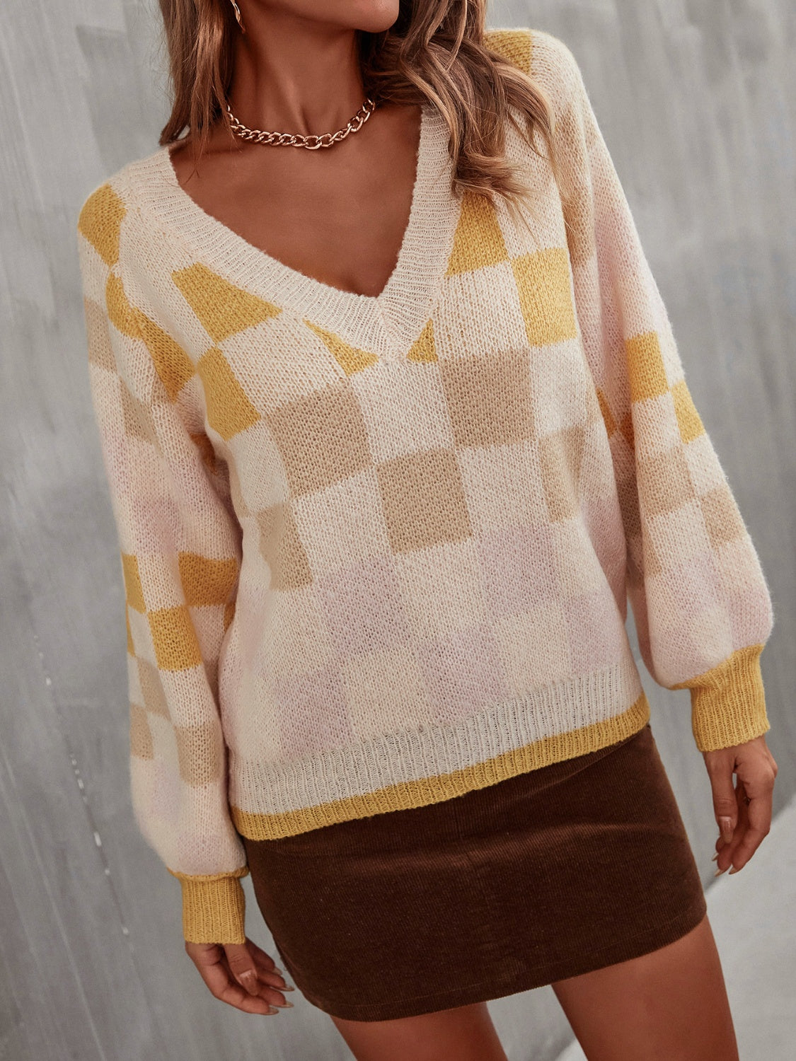 Angel Wings Checkered V-Neck Lantern Sleeve Sweater - The Goddess Galleries