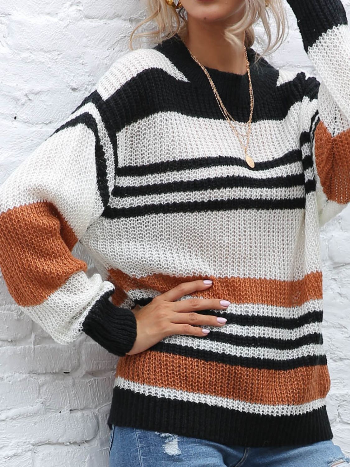 Contrast Striped Round Neck Long Sleeve Sweater - The Goddess Galleries