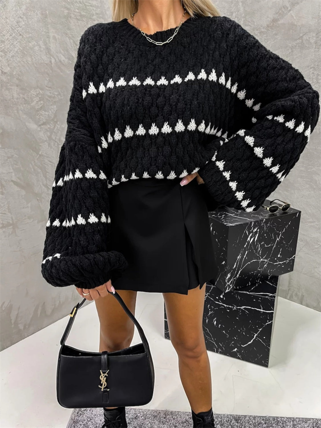 Contrast Round Neck Long Sleeve Sweater - The Goddess Galleries