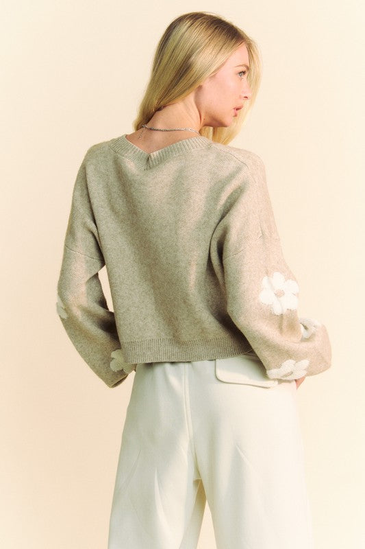 Davi & Dani Floral Drop Shoulder Cropped Sweater - The Goddess Galleries
