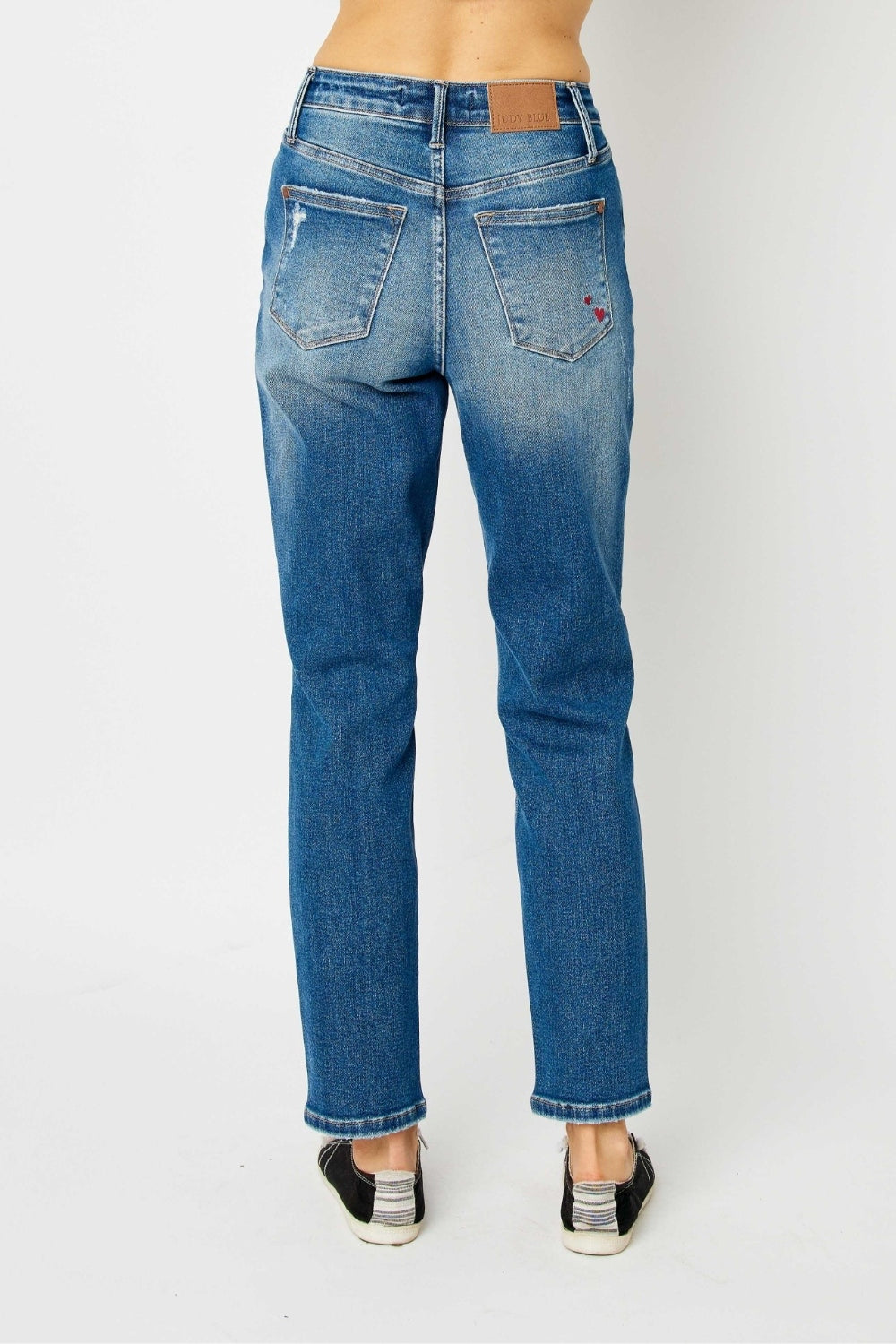 Judy Blue Full Size Queen Of Hearts Coin Pocket BF Jeans - The Goddess Galleries