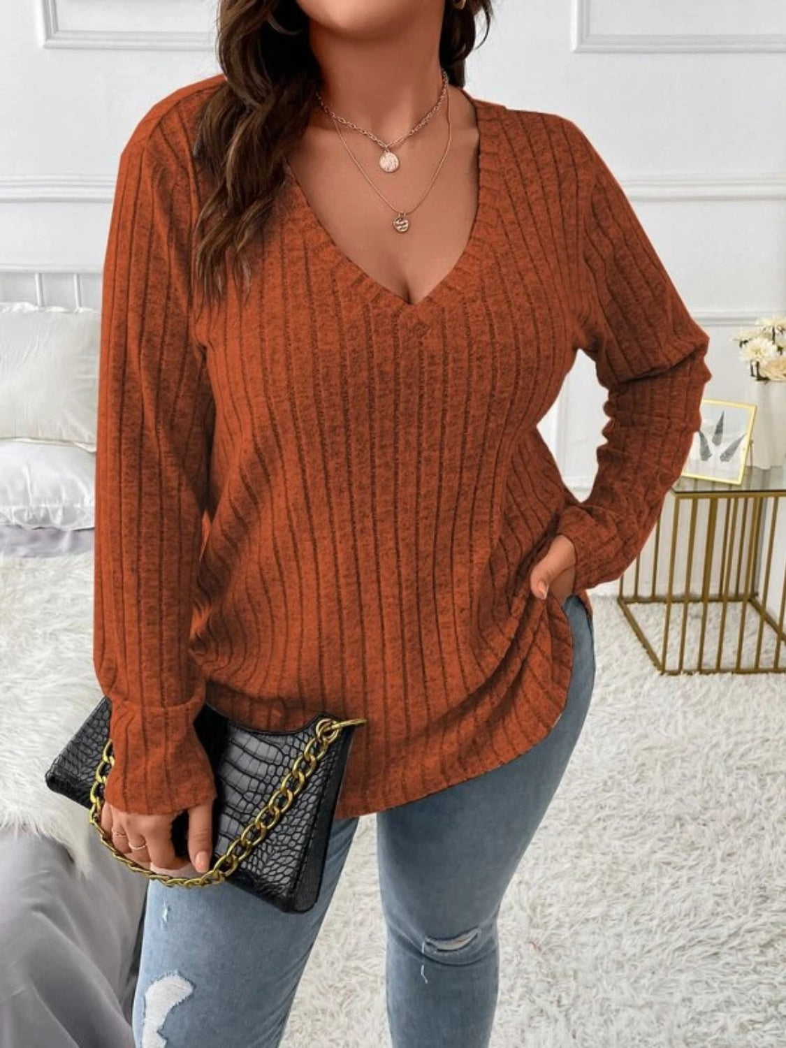 Plus Size V-Neck Long Sleeve T-Shirt - The Goddess Galleries