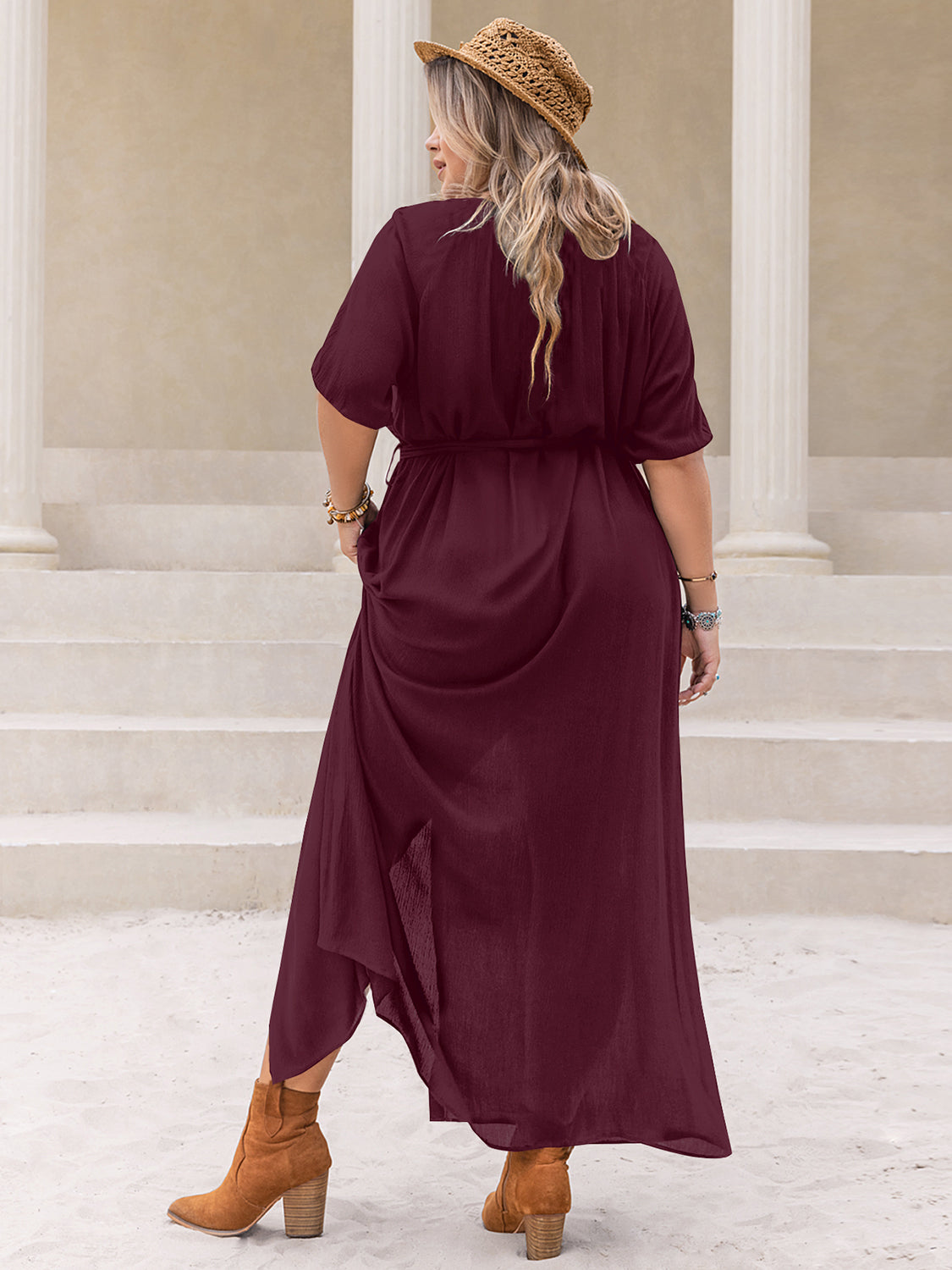 Plus Size Round Neck Half Sleeve Dress - The Goddess Galleries