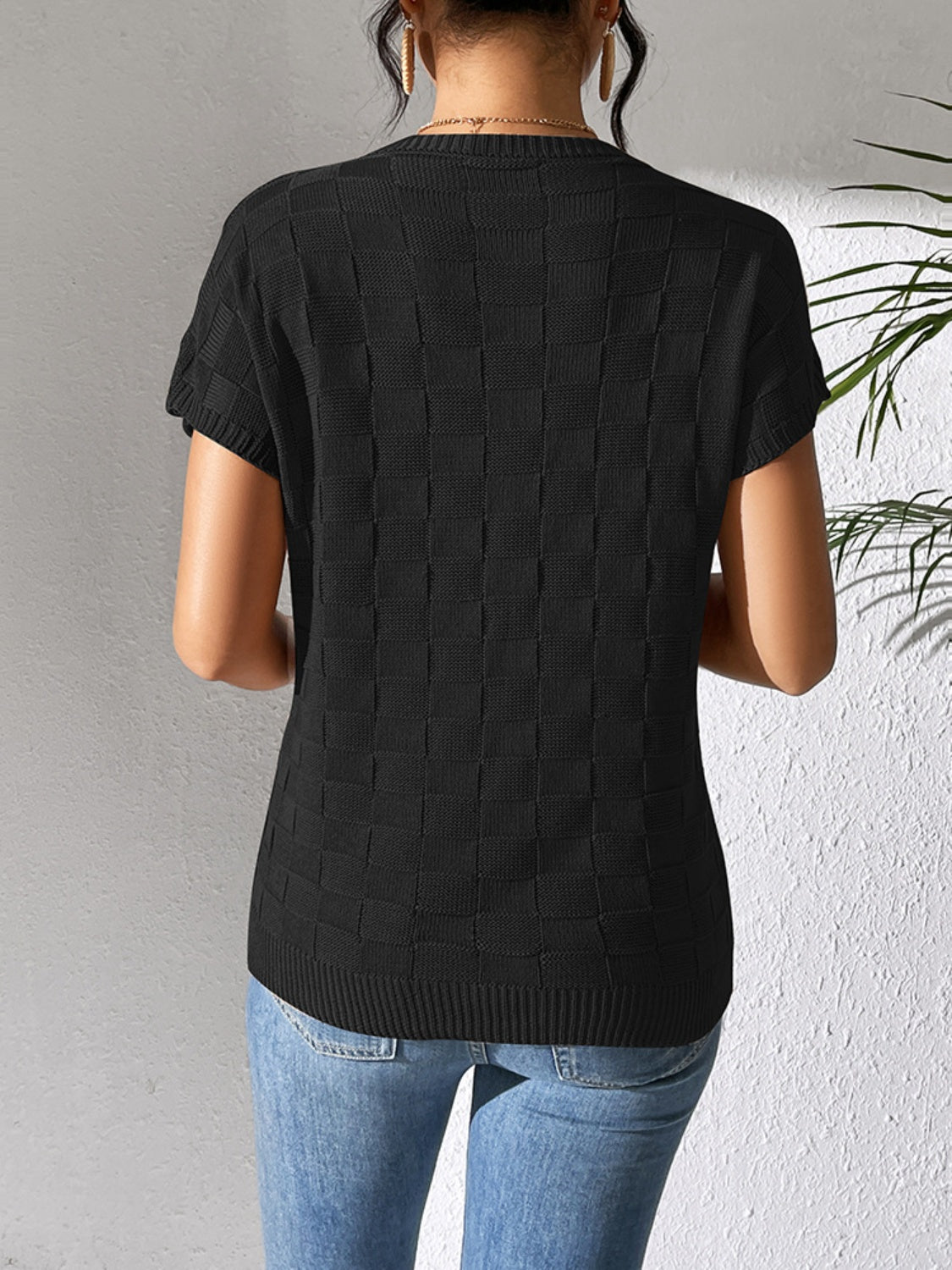 Round Neck Short Sleeve Knit Top - The Goddess Galleries