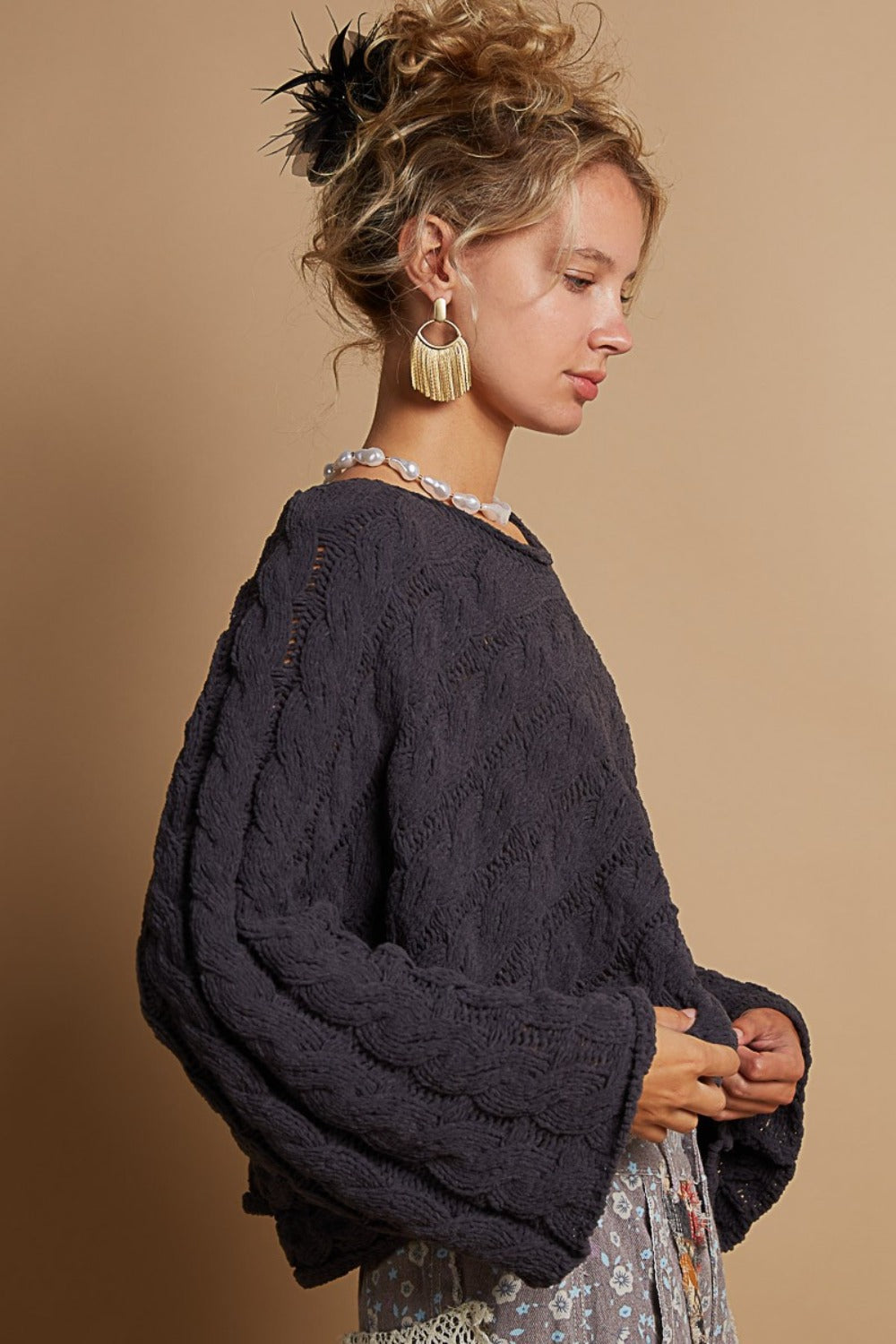 POL Round Neck Cable Knit Cropped Sweater - The Goddess Galleries