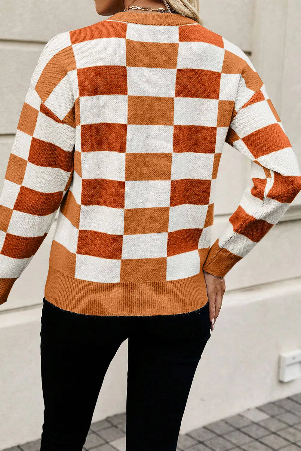 Color Block Round Neck Sweater - The Goddess Galleries