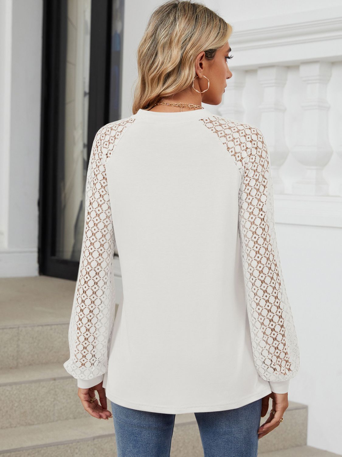 Round Neck Lace Long Sleeve Top - The Goddess Galleries