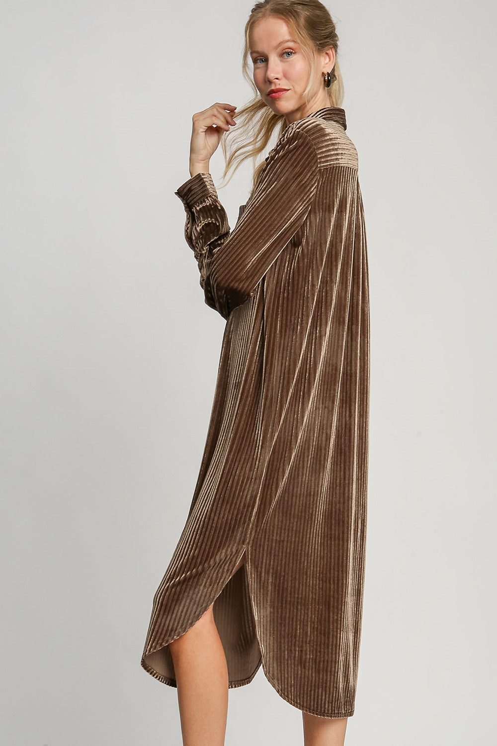 Umgee Texture Curved Hem Button Down Shirt Dress - The Goddess Galleries