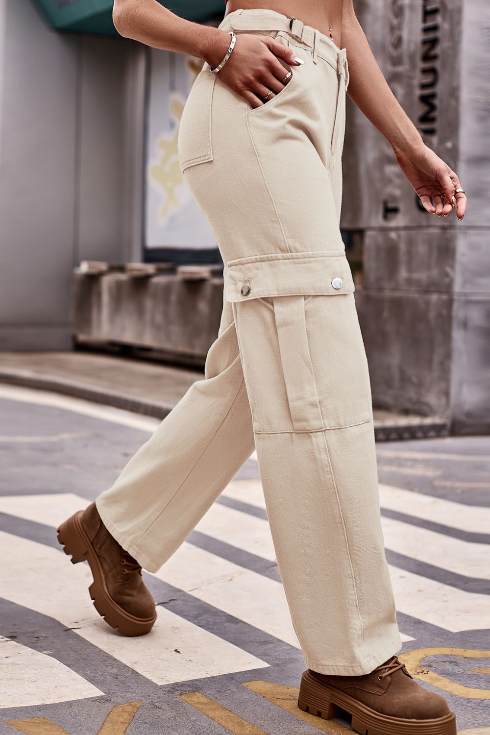 Buttoned Loose Fit Jeans with Pockets - The Goddess Galleries